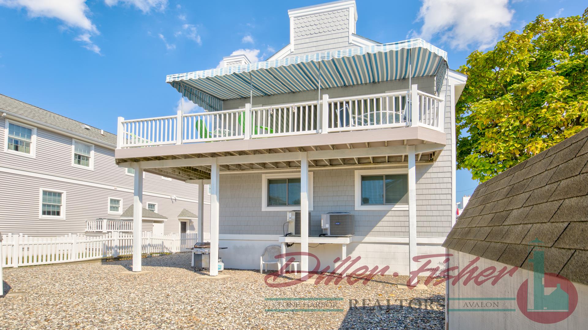 271 82nd Street, Stone Harbor (Center)