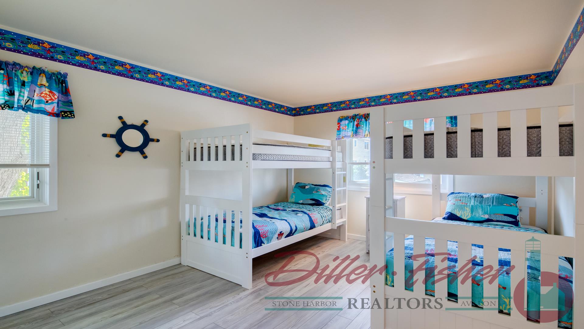 271 82nd Street, Stone Harbor (Center)