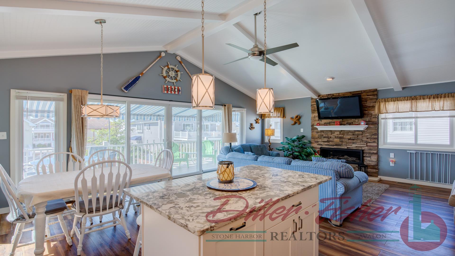 271 82nd Street, Stone Harbor (Center)