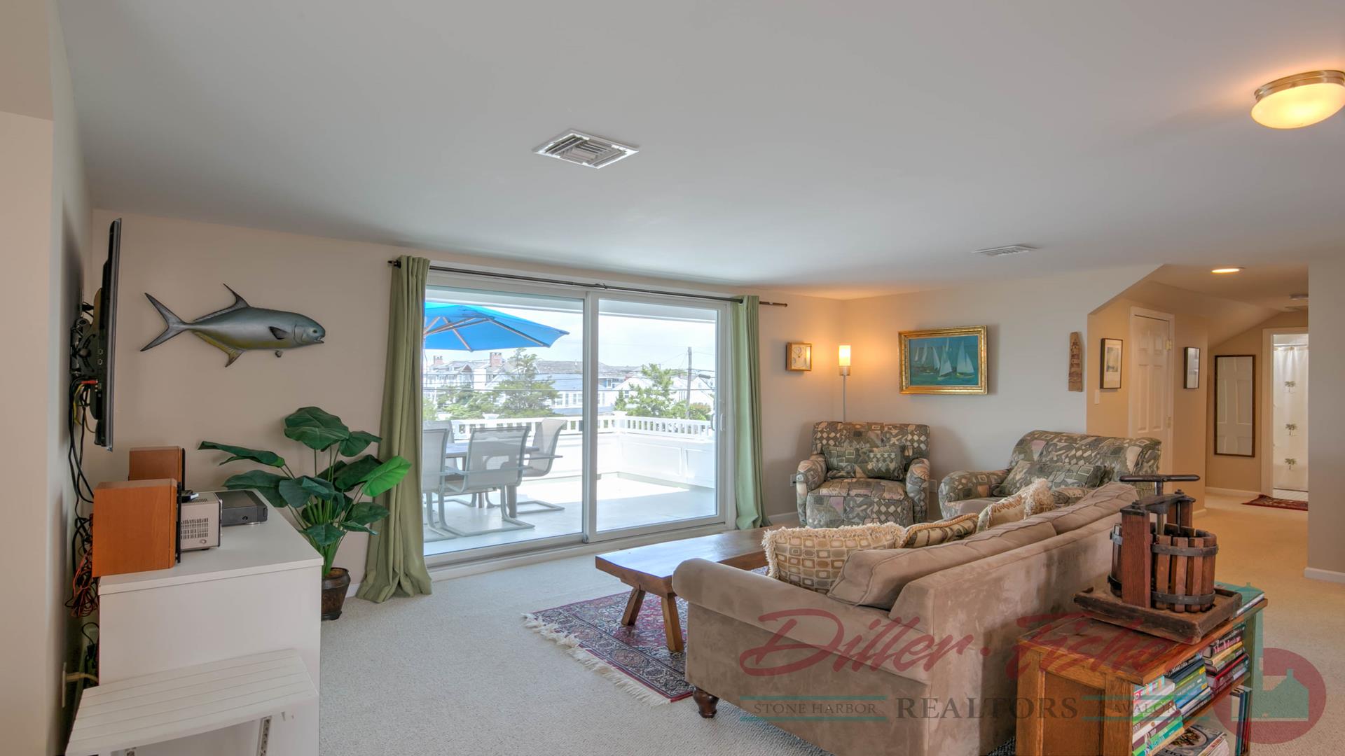 10420 Third Avenue, Stone Harbor (Mid-Island)