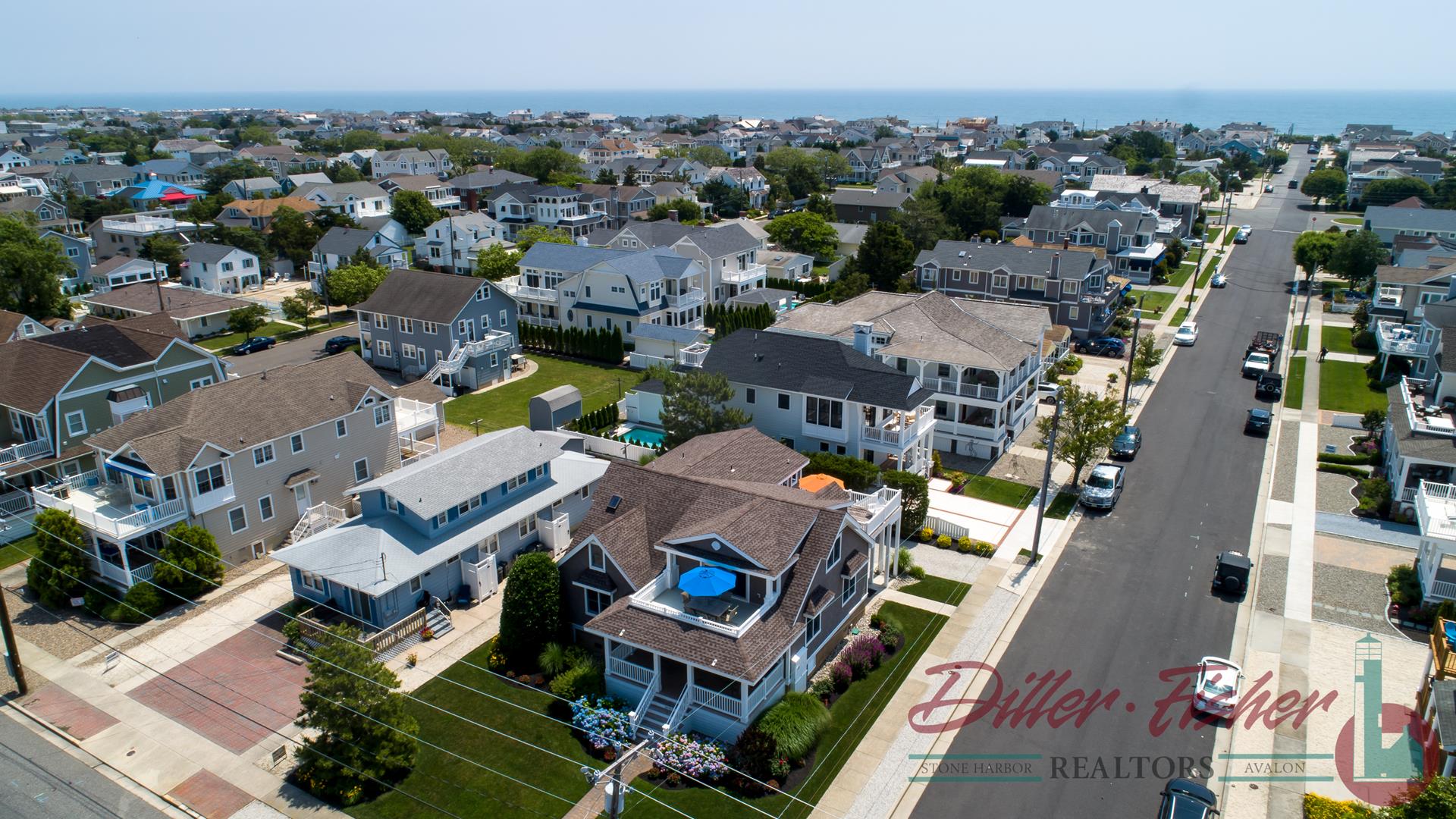 10420 Third Avenue, Stone Harbor (Mid-Island)