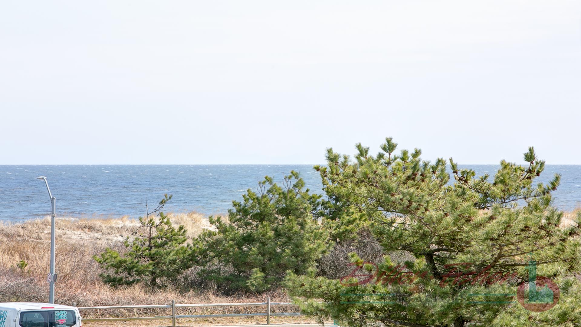 125 80th Street, Avalon (Beach Block)