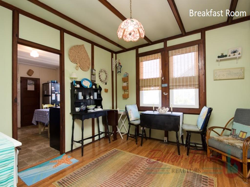 172 92nd Street, Stone Harbor (Mid-Island)