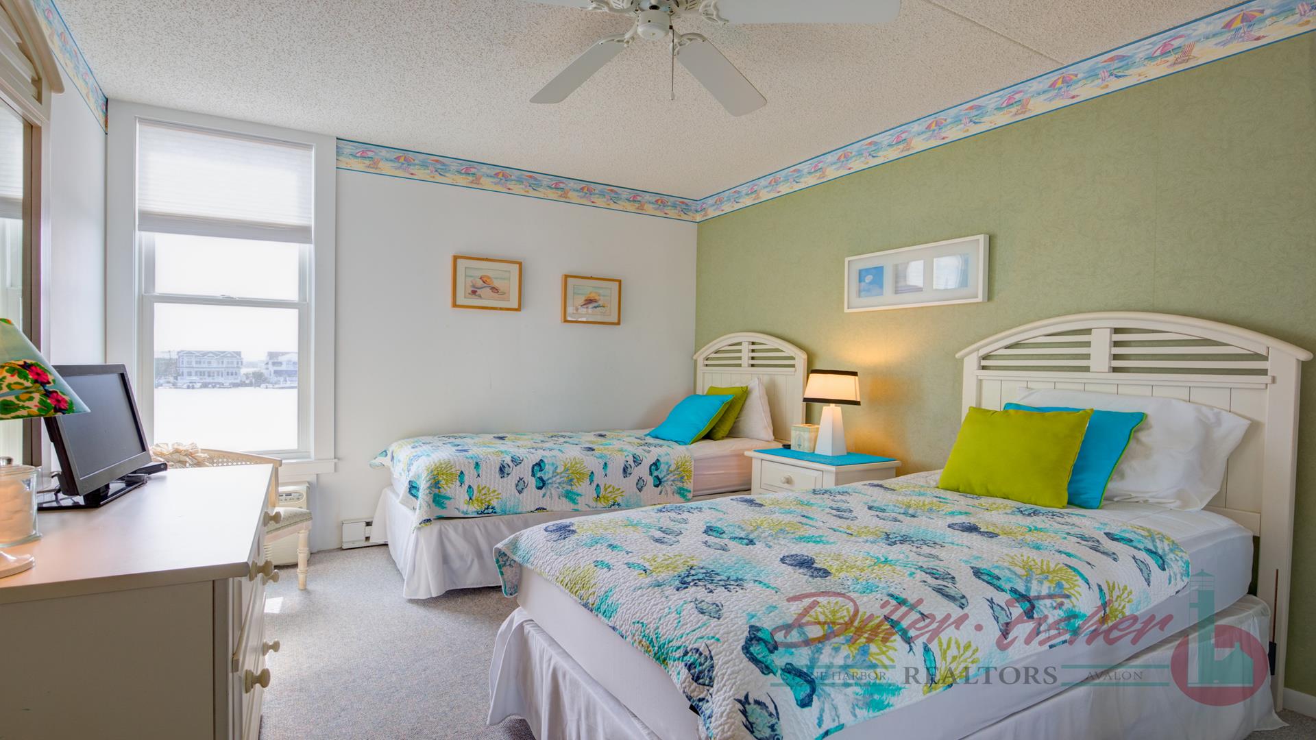 351 96th Street, Stone Harbor (Bay Front)