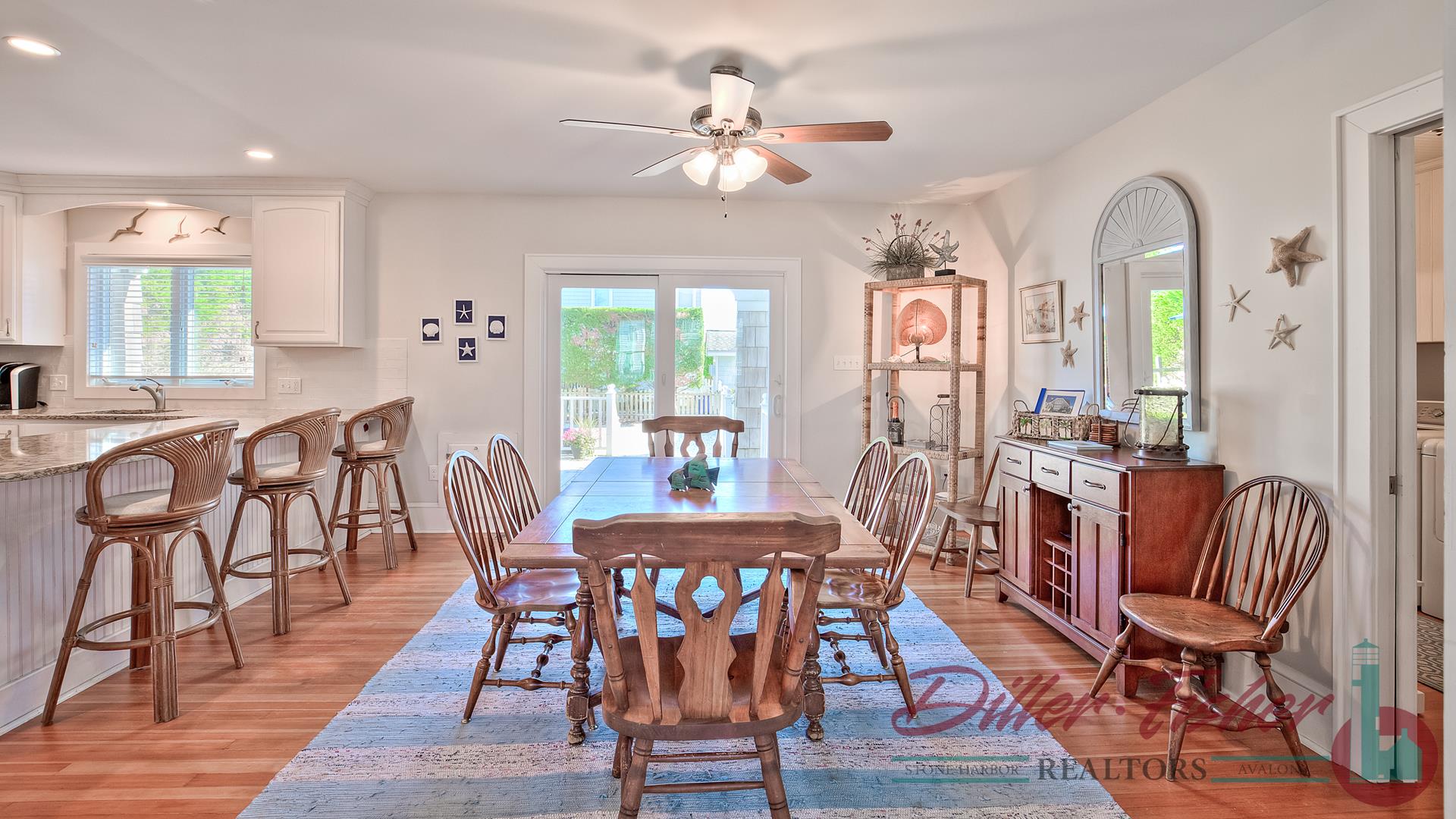 10208 First Avenue, Stone Harbor (Beach Block)
