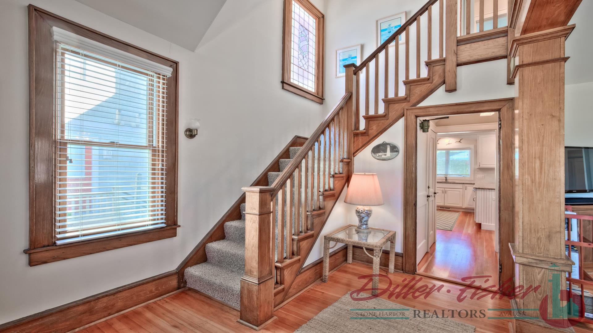 10208 First Avenue, Stone Harbor (Beach Block)