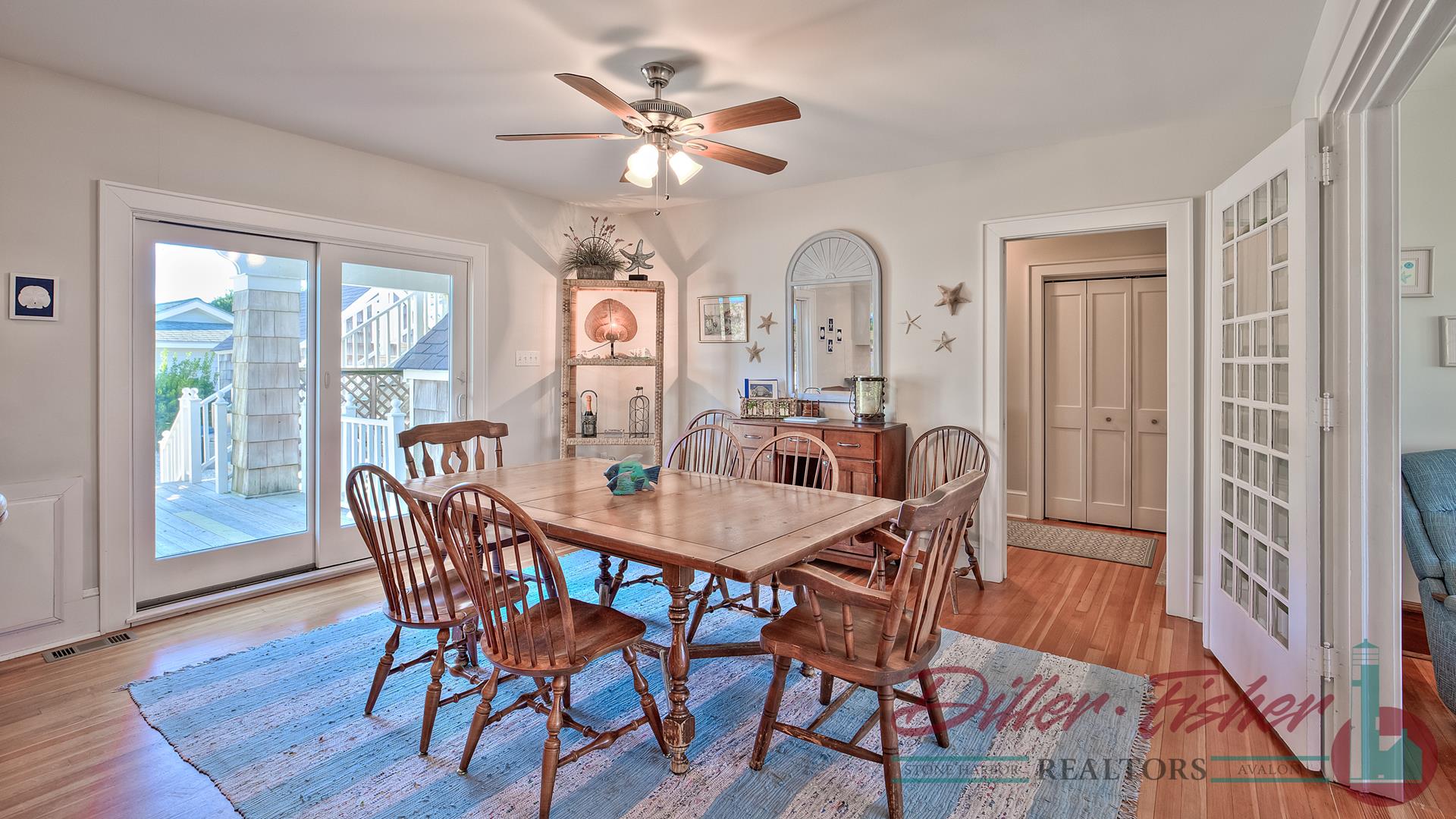 10208 First Avenue, Stone Harbor (Beach Block)