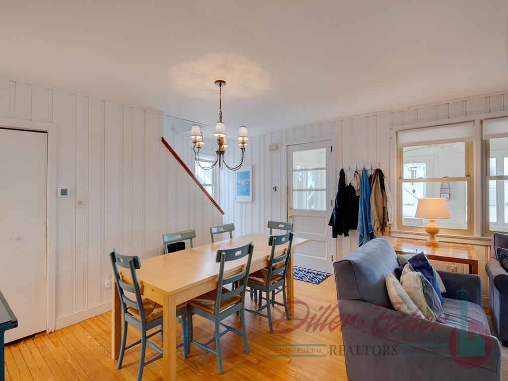 9411 First Avenue, Stone Harbor (Mid-Island)