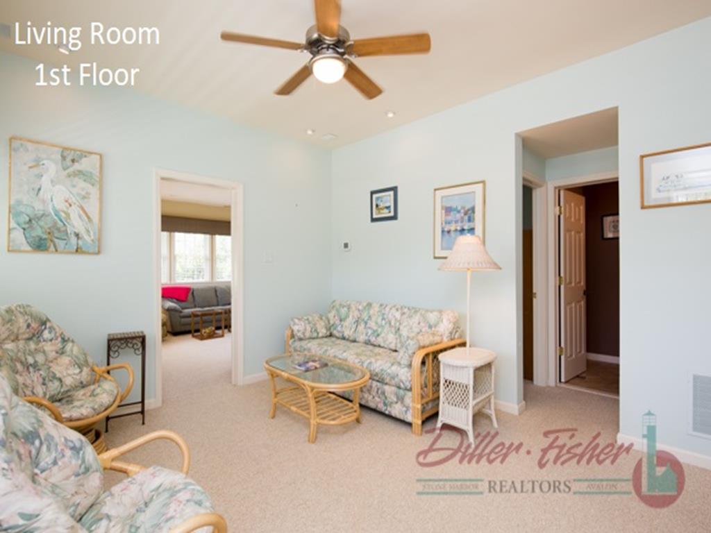 8513 Pennsylvania Avenue, Stone Harbor (Mid-Island)