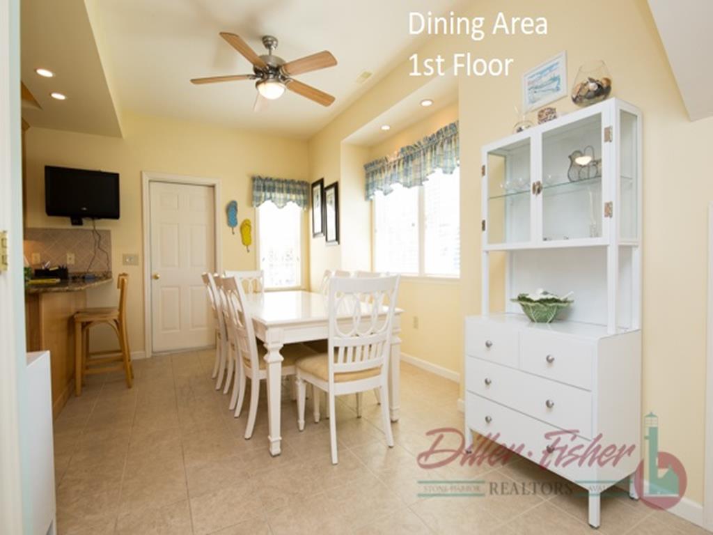 8513 Pennsylvania Avenue, Stone Harbor (Mid-Island)