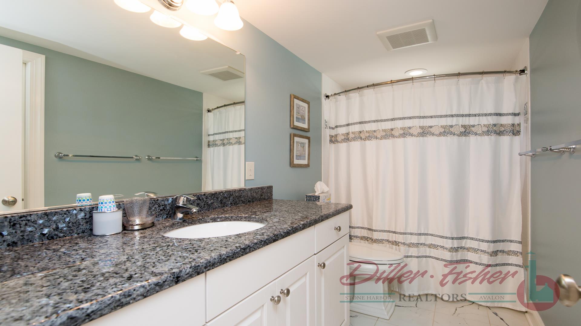 129 107th Street, Stone Harbor (Mid-Island)