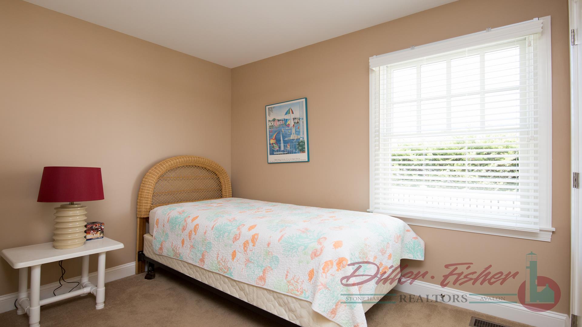 129 107th Street, Stone Harbor (Mid-Island)