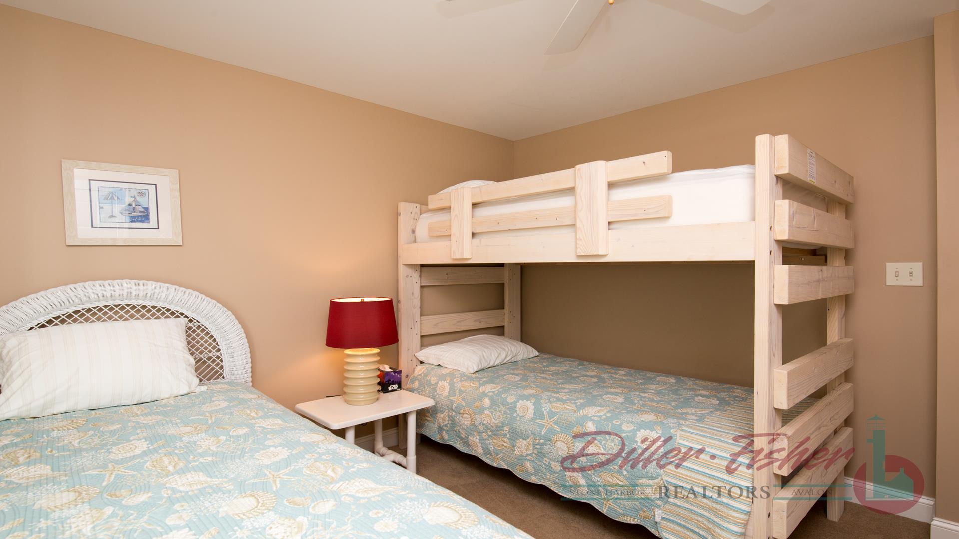 129 107th Street, Stone Harbor (Mid-Island)