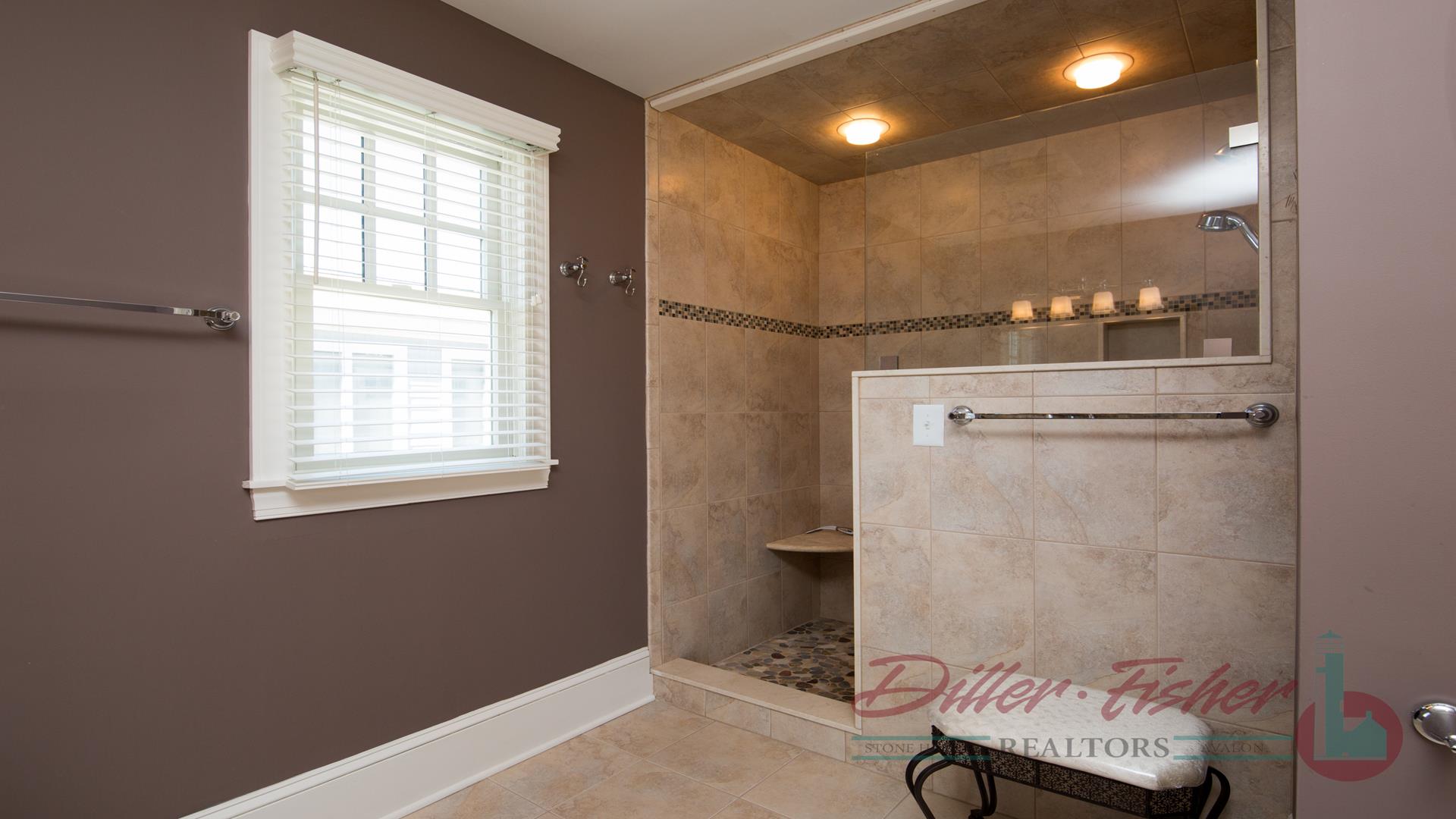 129 107th Street, Stone Harbor (Mid-Island)