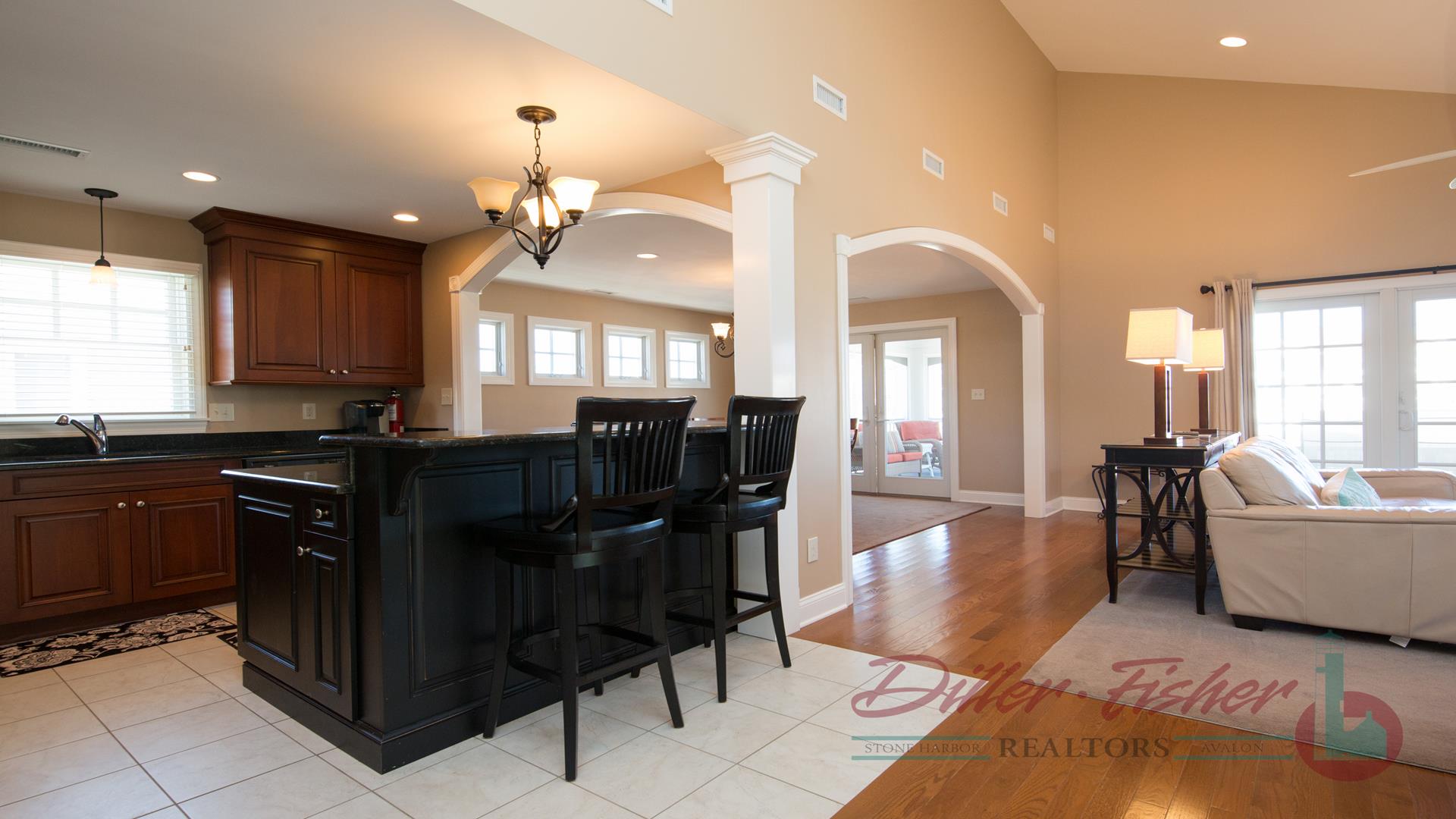 129 107th Street, Stone Harbor (Mid-Island)