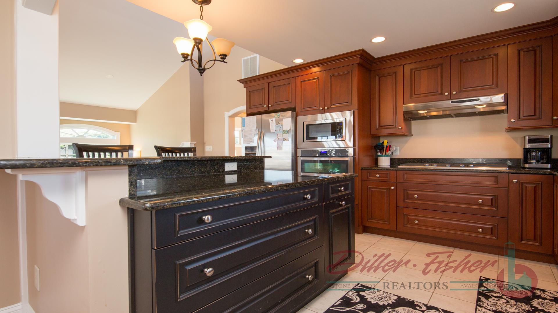 129 107th Street, Stone Harbor (Mid-Island)