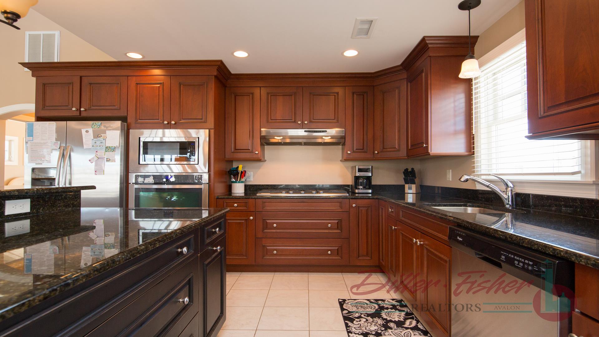 129 107th Street, Stone Harbor (Mid-Island)