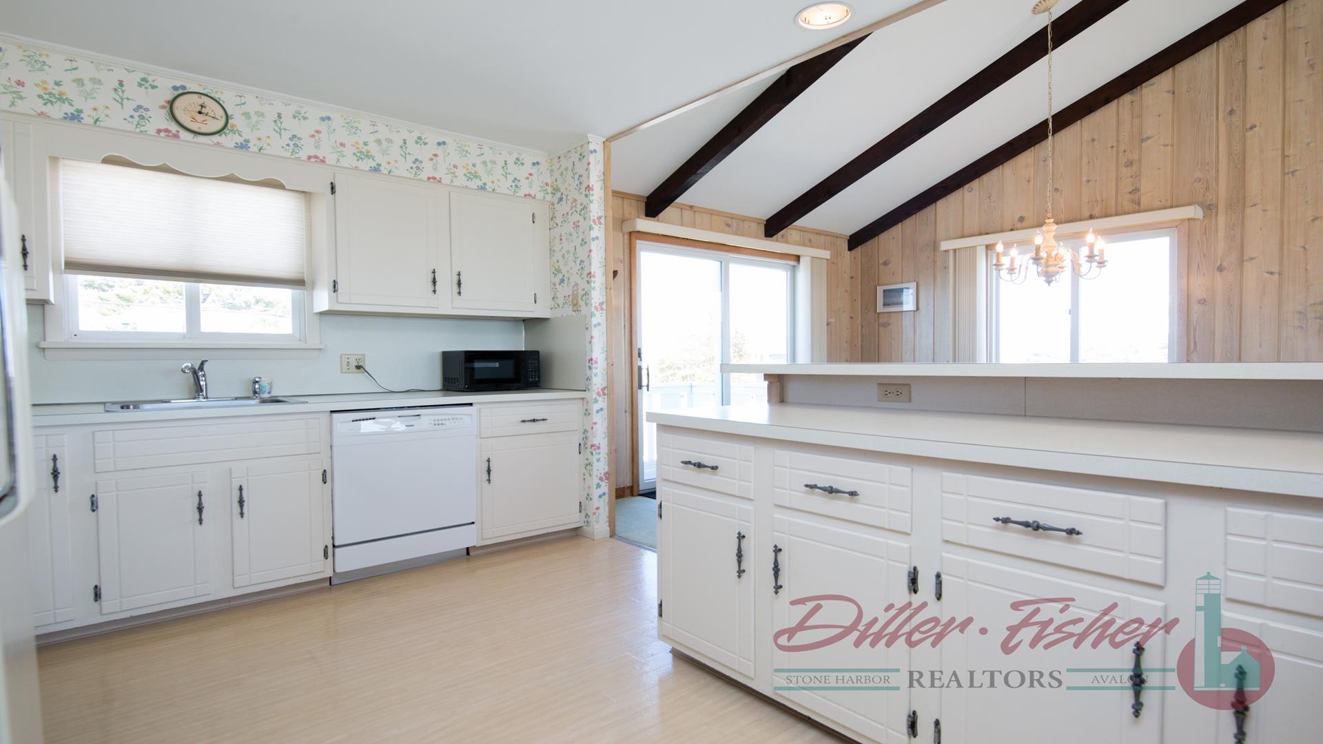 11910 Second Avenue, Stone Harbor (Beach Block)