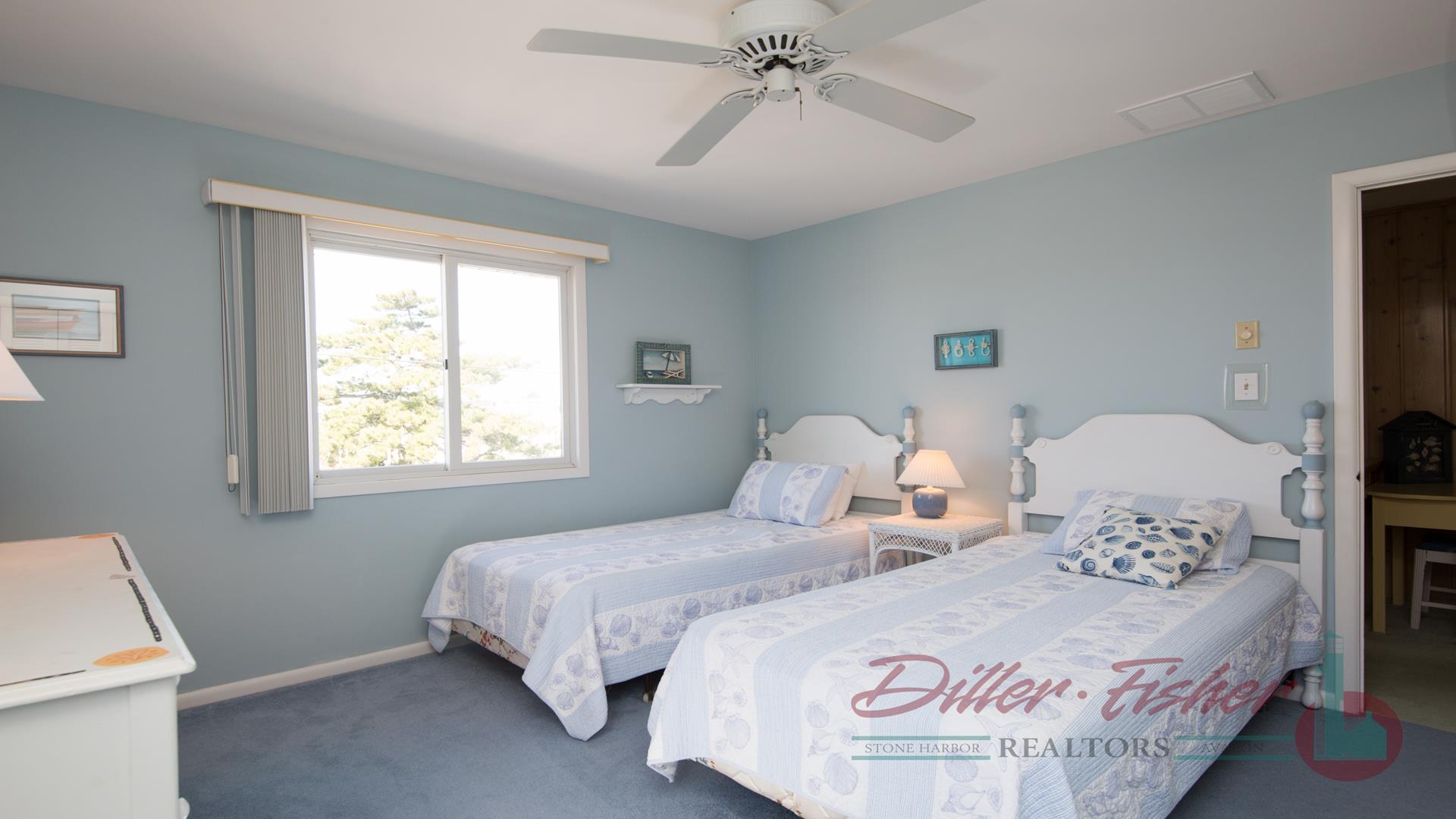 11910 Second Avenue, Stone Harbor (Beach Block)