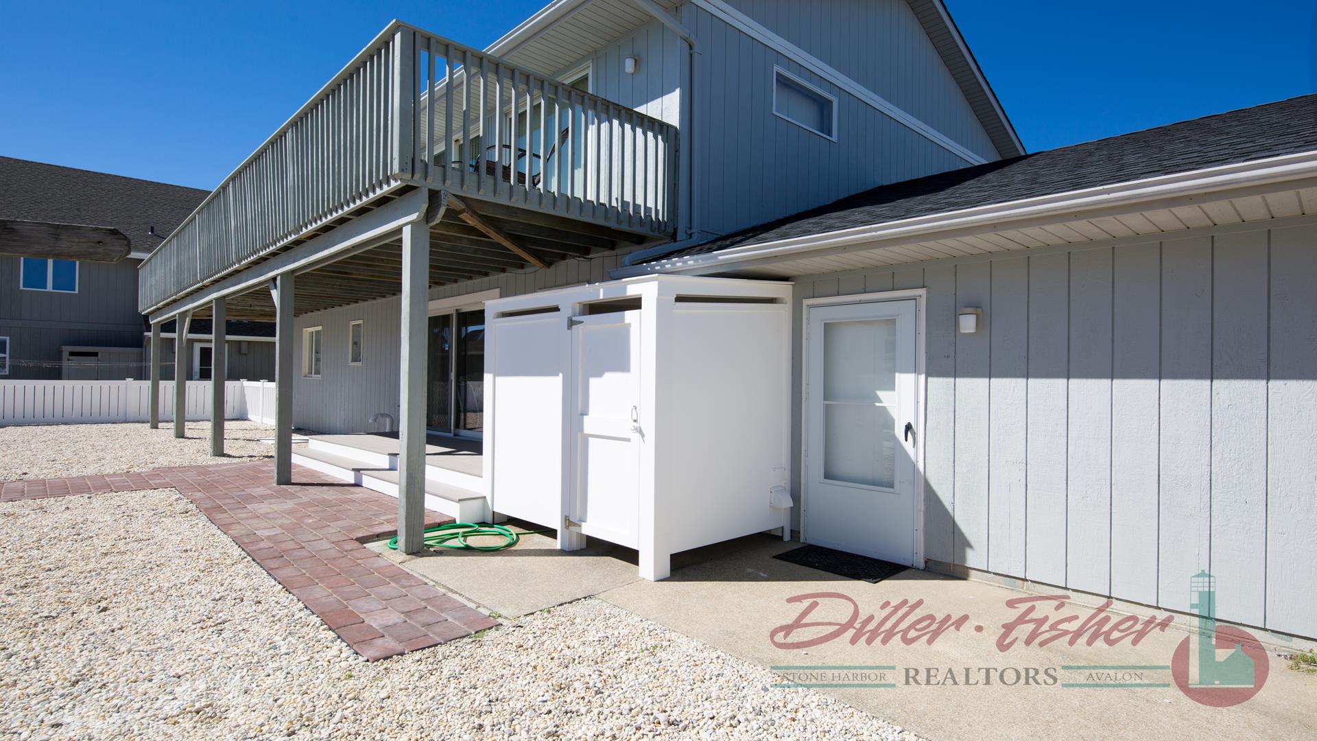 11910 Second Avenue, Stone Harbor (Beach Block)