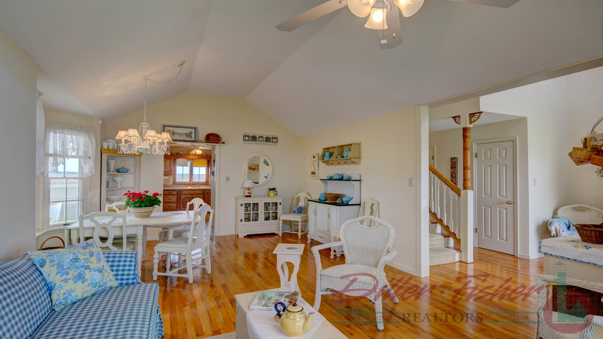 590 Stone Harbor Blvd, Stone Harbor (Mainland)