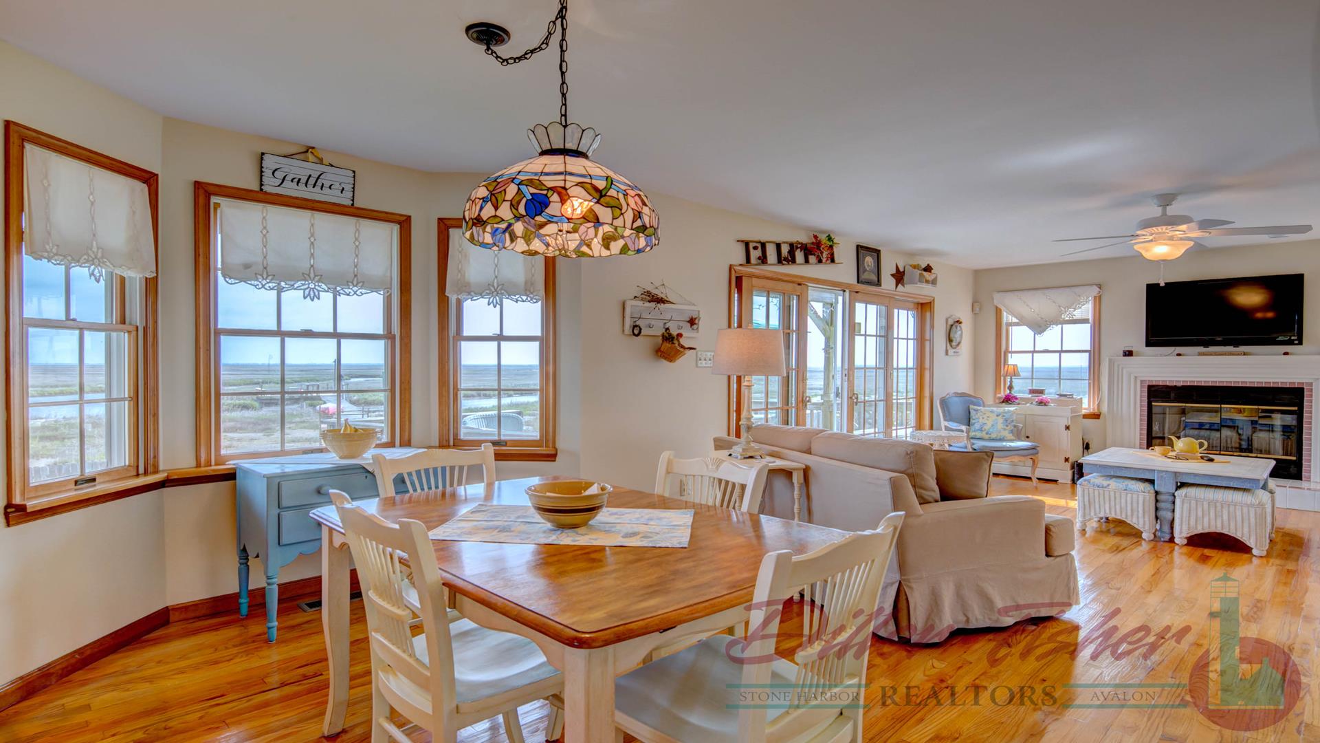 590 Stone Harbor Blvd, Stone Harbor (Mainland)