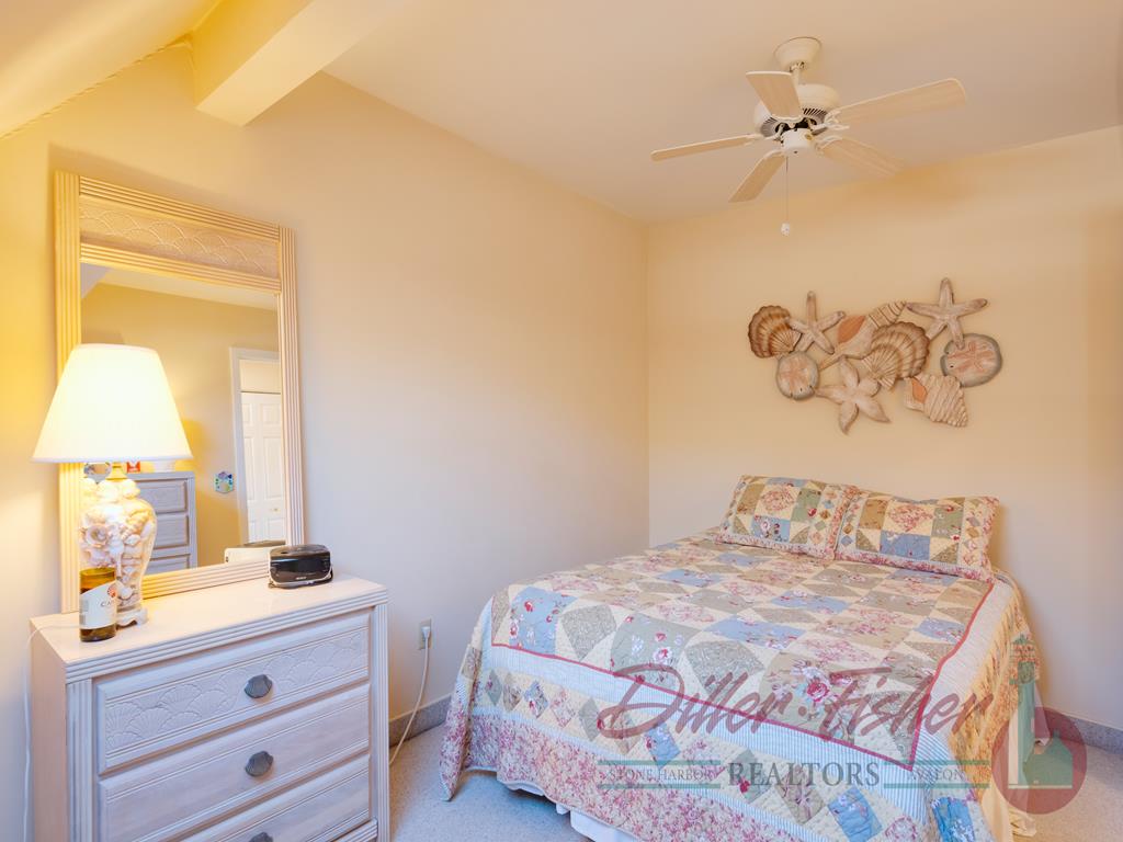 9410 Second Avenue, Stone Harbor (Mid-Island)