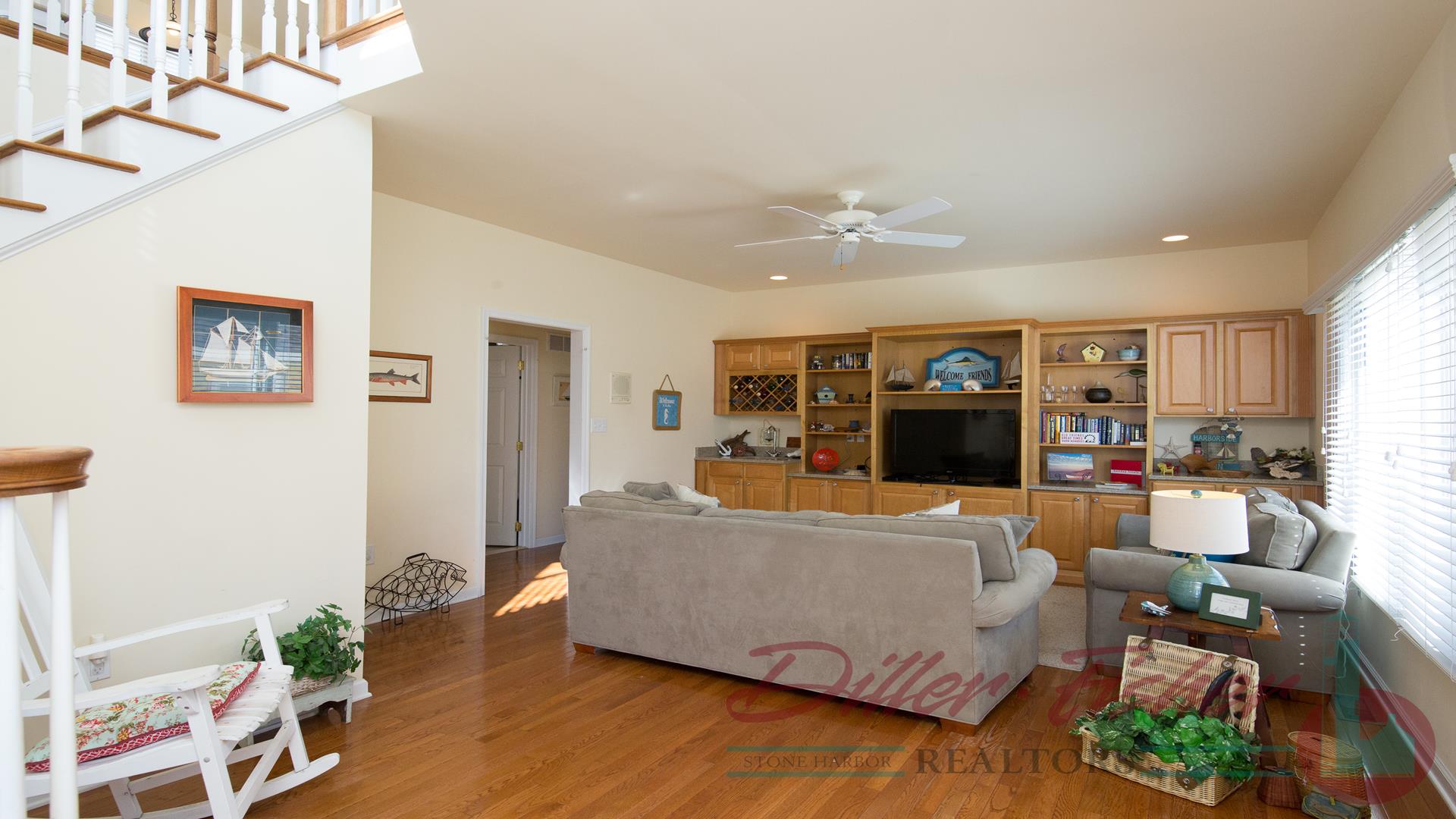 262 81st Street, Stone Harbor (Mid-Island)