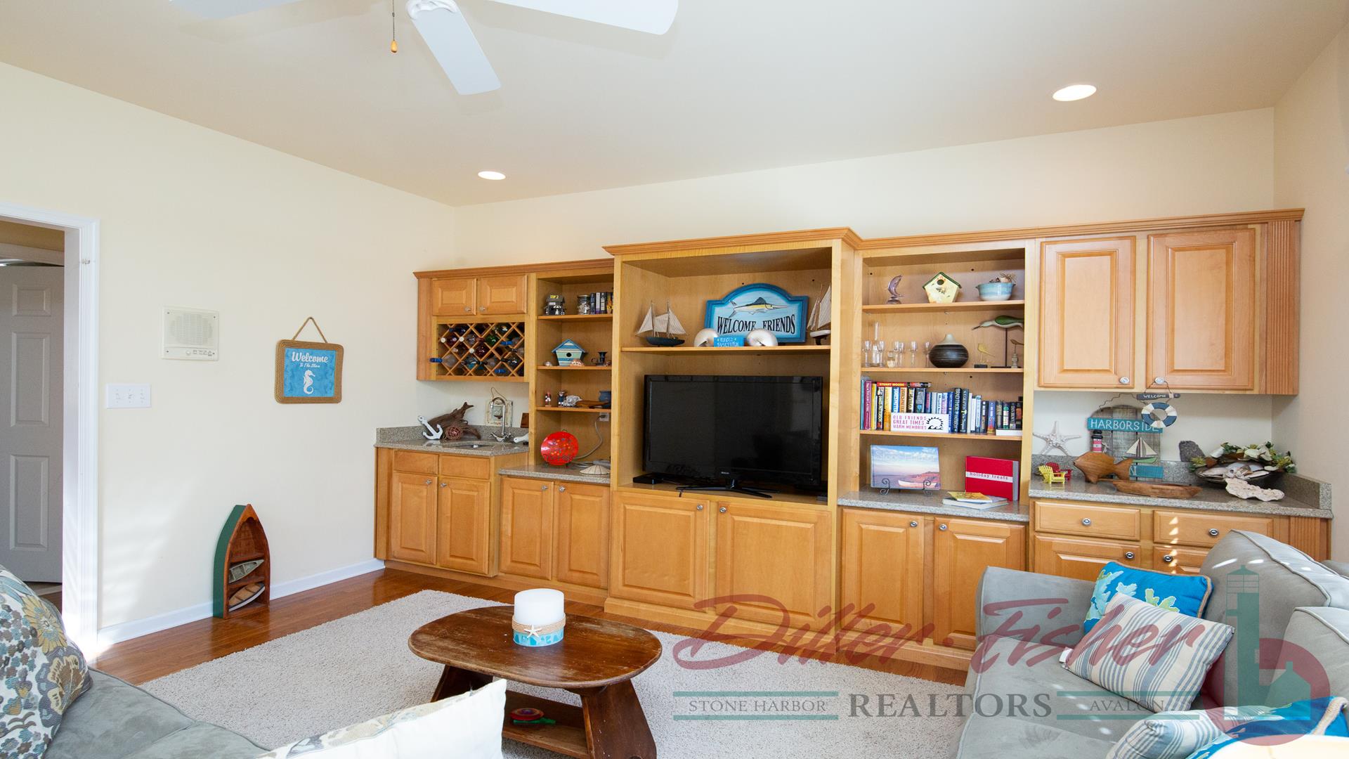 262 81st Street, Stone Harbor (Mid-Island)