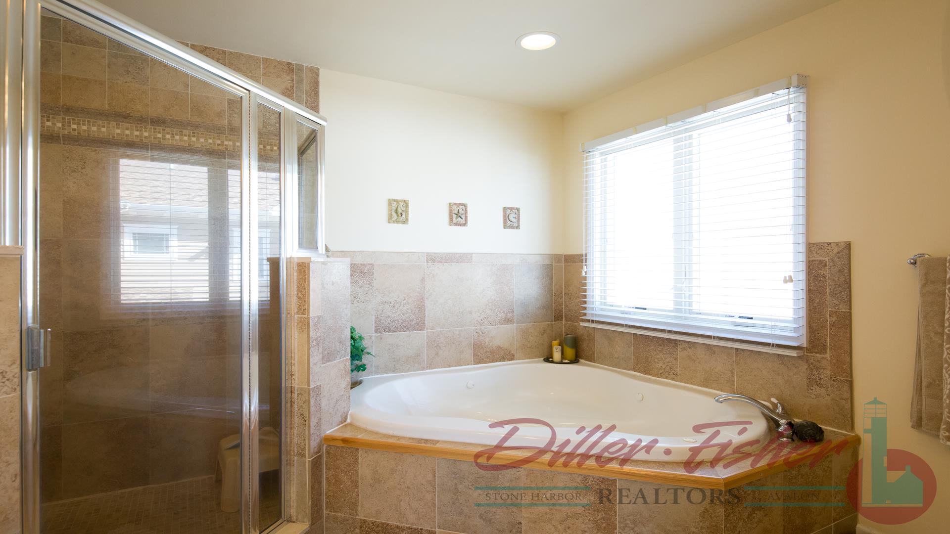 262 81st Street, Stone Harbor (Mid-Island)