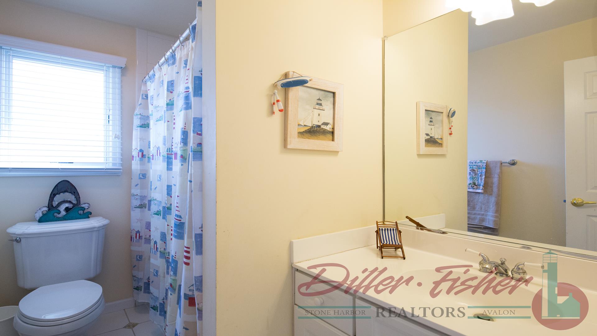 262 81st Street, Stone Harbor (Mid-Island)