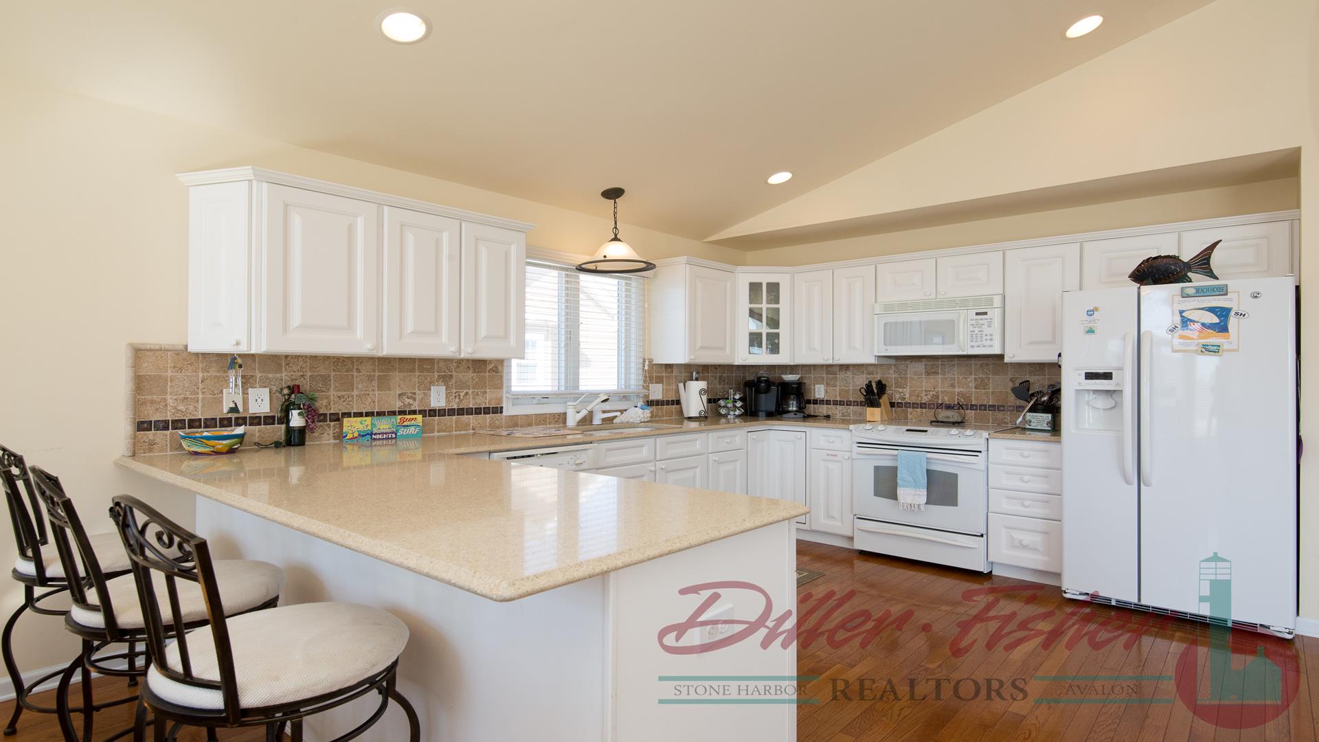 262 81st Street, Stone Harbor (Mid-Island)