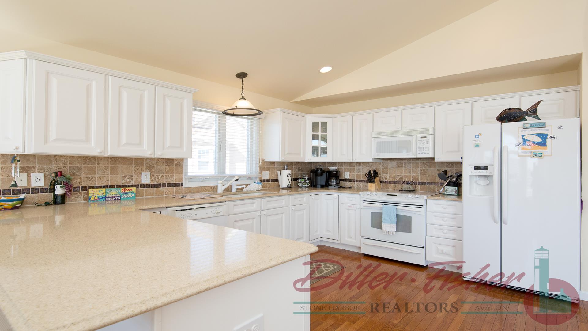 262 81st Street, Stone Harbor (Mid-Island)