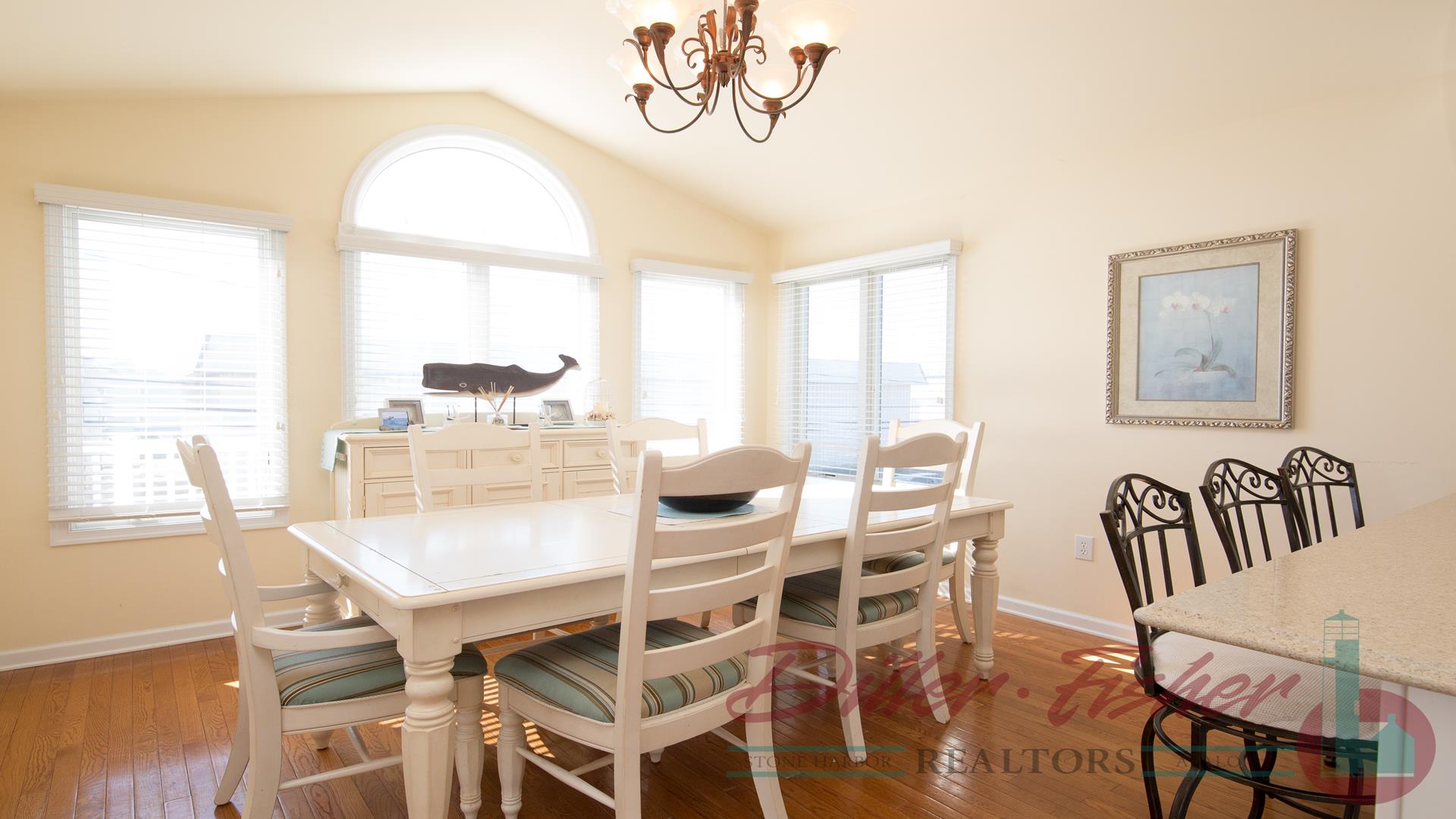 262 81st Street, Stone Harbor (Mid-Island)