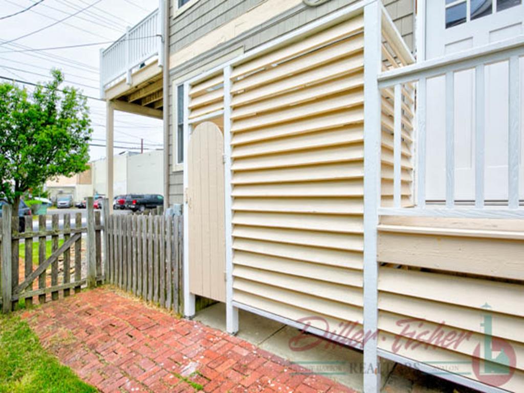 250 95th Street, Stone Harbor (Mid-Island)