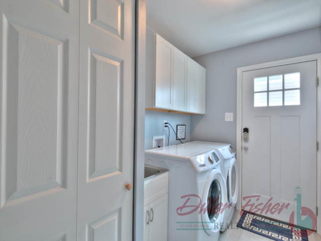 250 95th Street, Stone Harbor (Mid-Island)