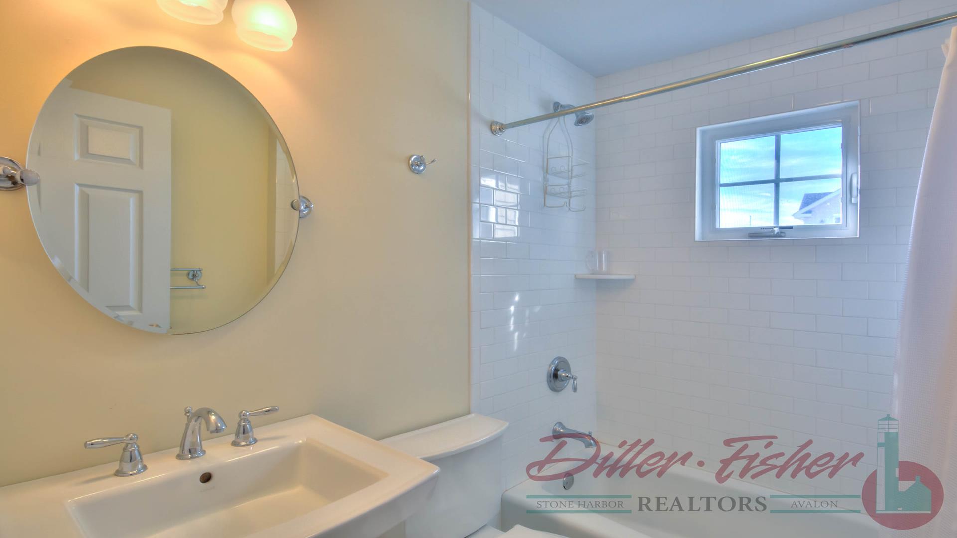 237 81st Street, Stone Harbor (Mid-Island)