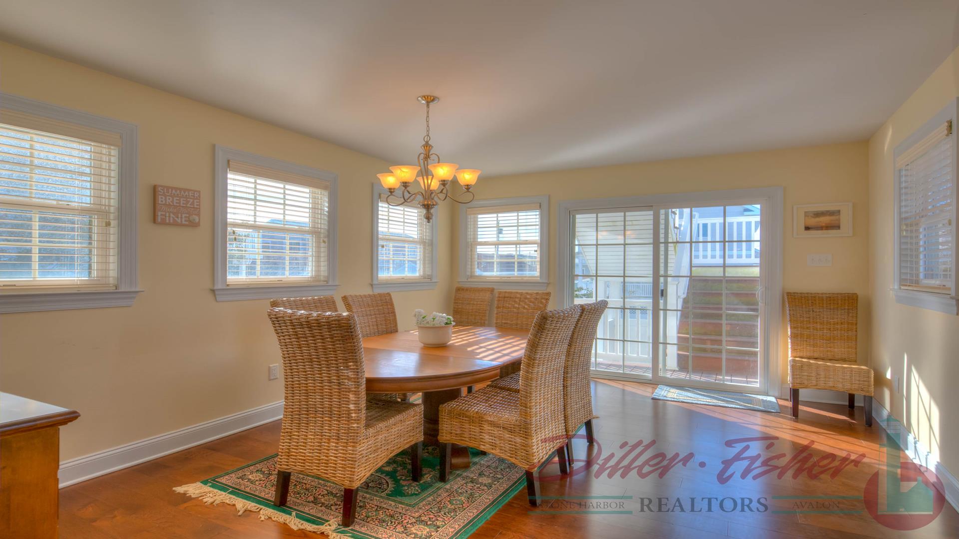 237 81st Street, Stone Harbor (Mid-Island)