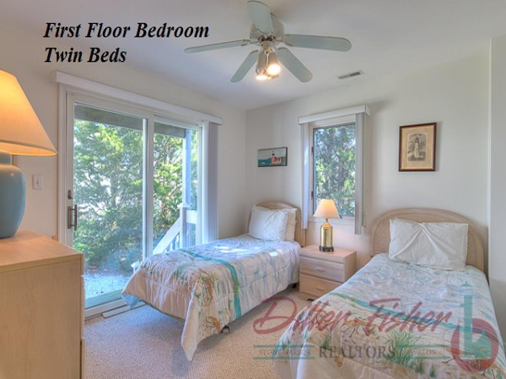 240 105th Street, Stone Harbor (Mid-Island)