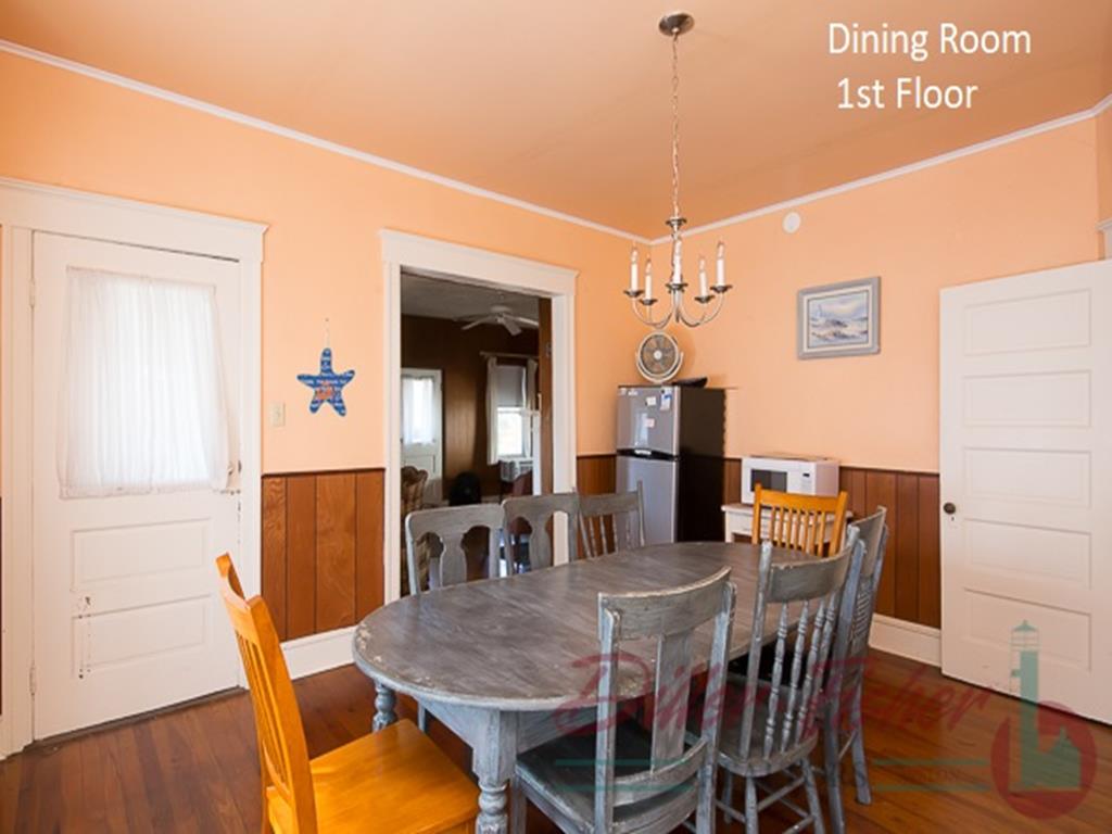 252 93rd Street, Stone Harbor (Mid-Island)