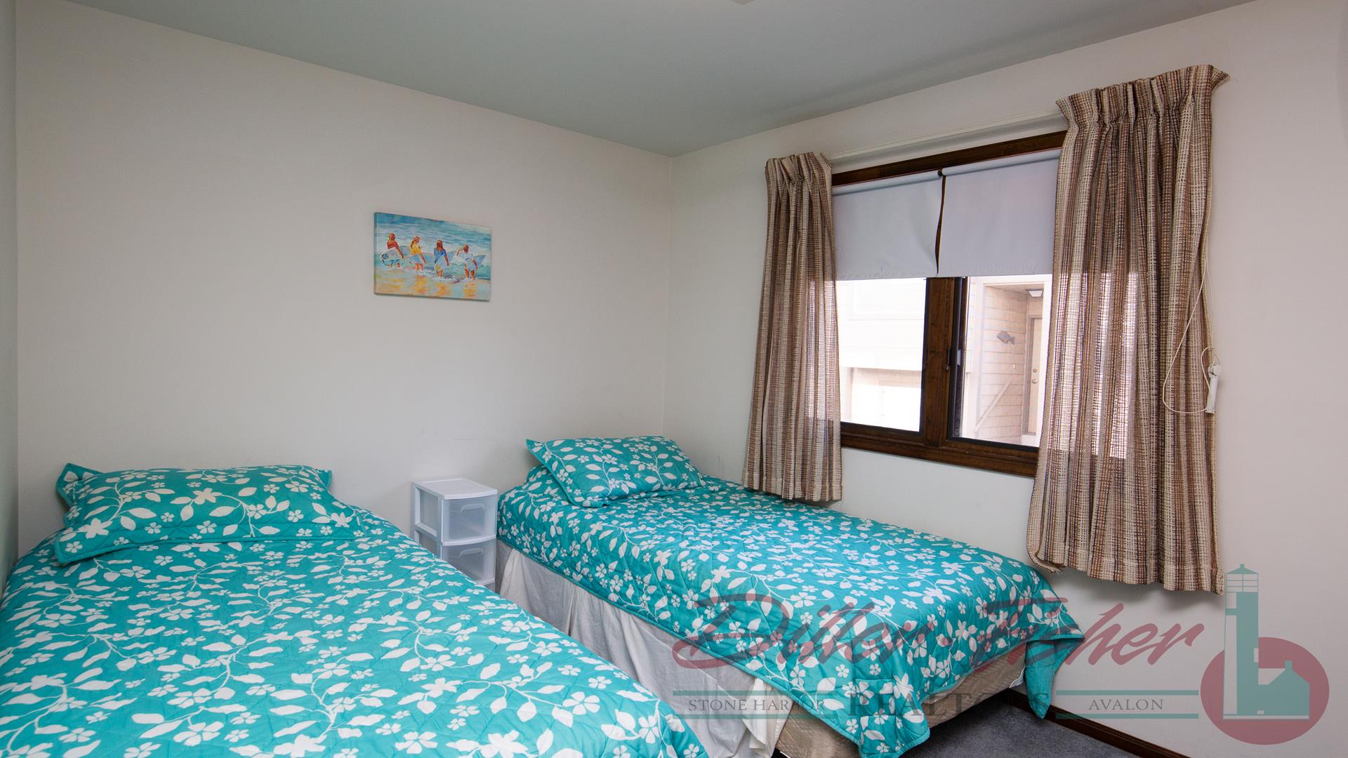 224 82nd Street, Stone Harbor (Mid-Island)