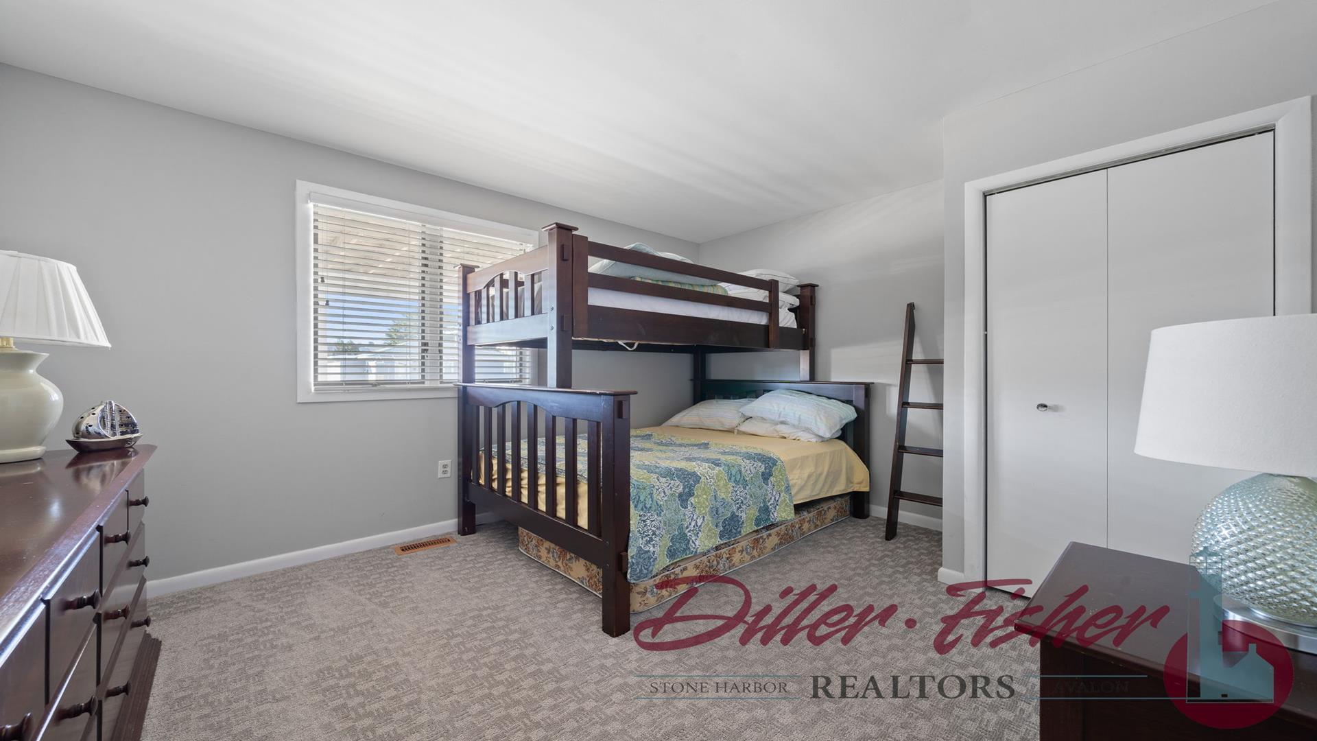 134 110th Street, Stone Harbor (Mid-Island)