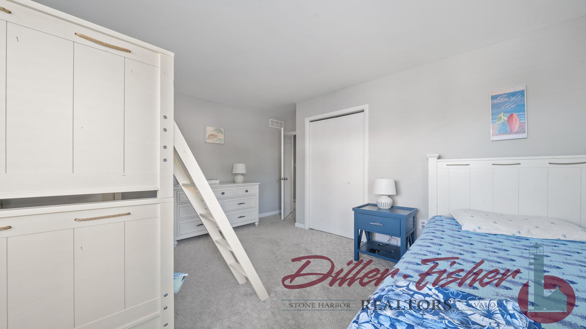 134 110th Street, Stone Harbor (Mid-Island)