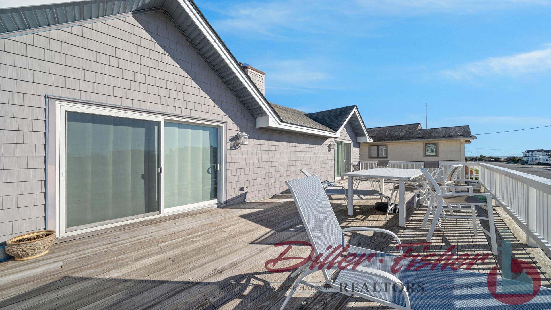 134 110th Street, Stone Harbor (Mid-Island)