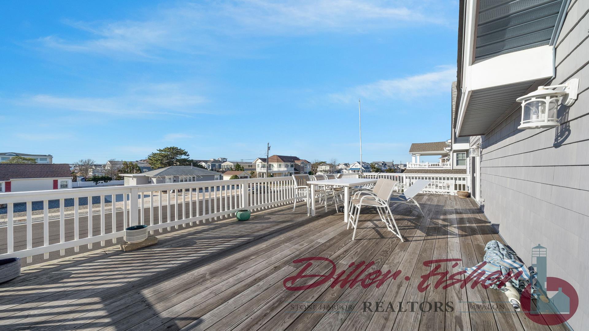 134 110th Street, Stone Harbor (Mid-Island)