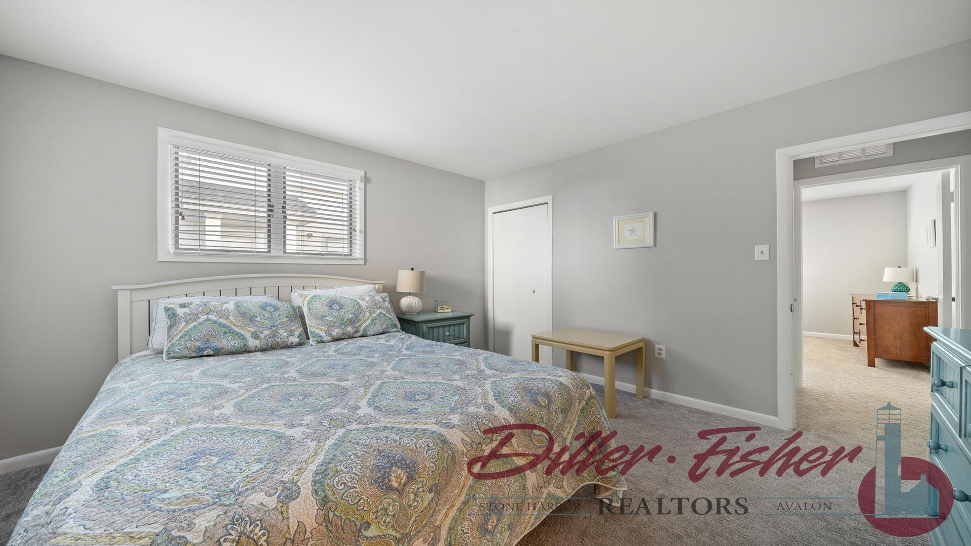 134 110th Street, Stone Harbor (Mid-Island)