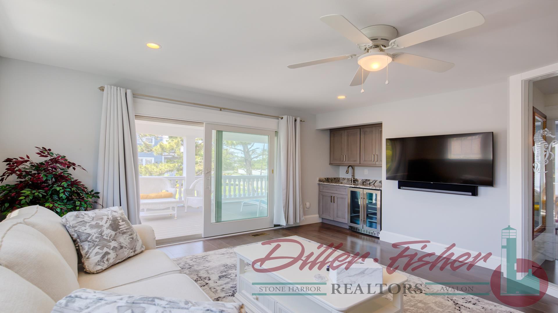 10900 Sunset Drive, Stone Harbor (Mid-Island)