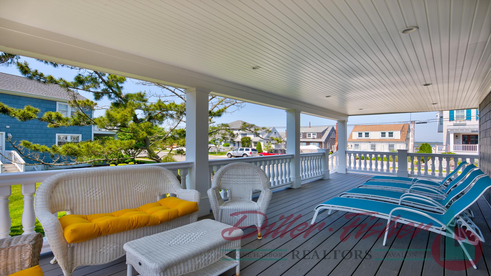 10900 Sunset Drive, Stone Harbor (Mid-Island)