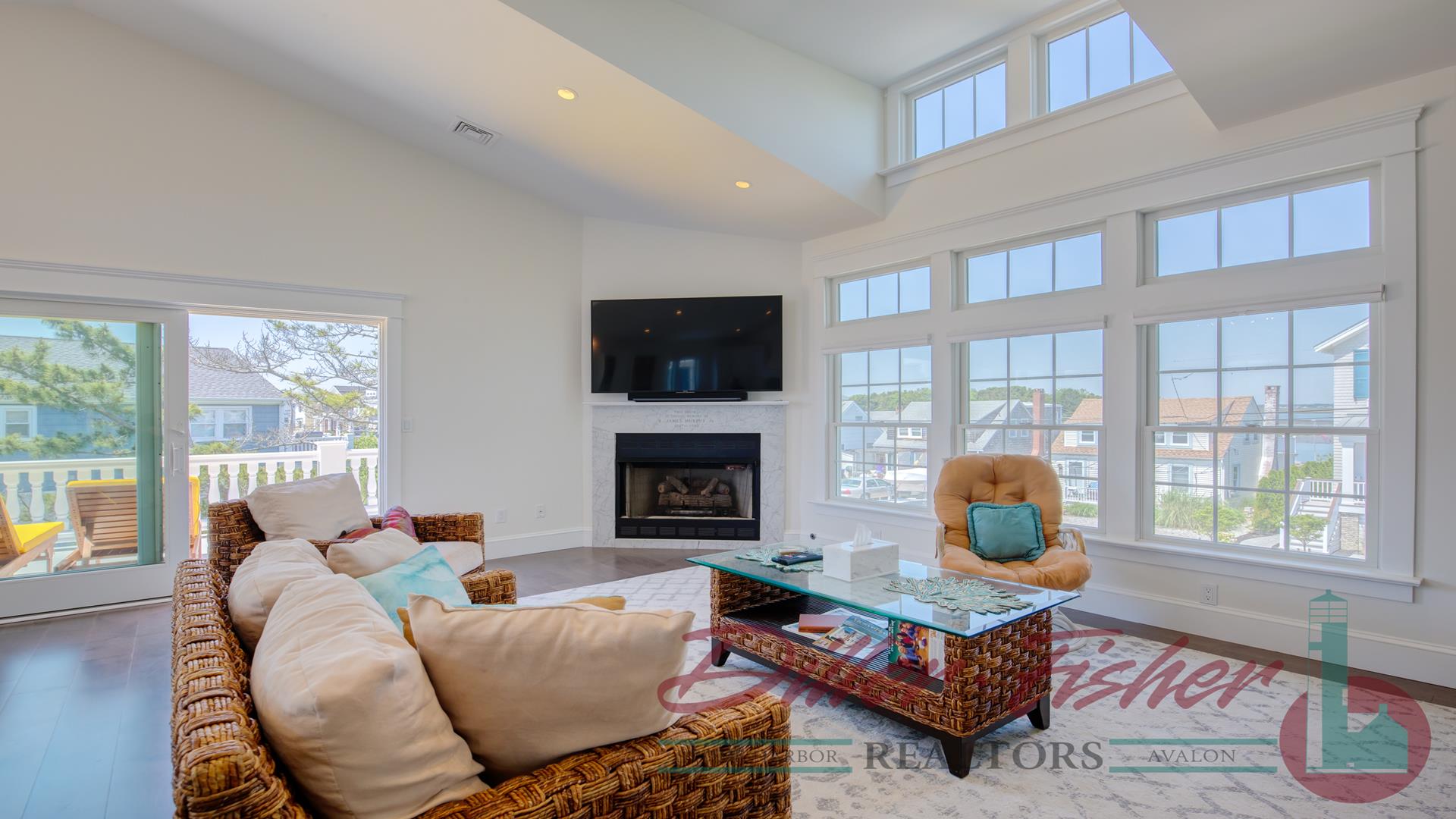 10900 Sunset Drive, Stone Harbor (Mid-Island)