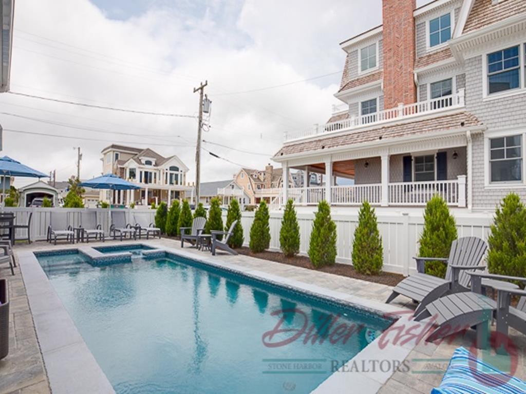 93 E 22nd Street, Avalon (Beach Front)